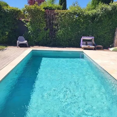 Villa De Dans Le Sud