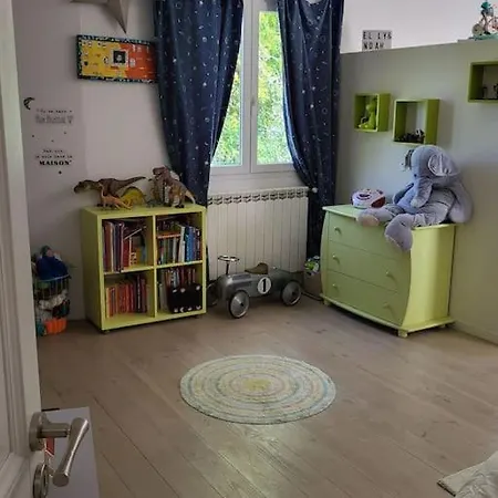 Villa De Dans Le Sud *